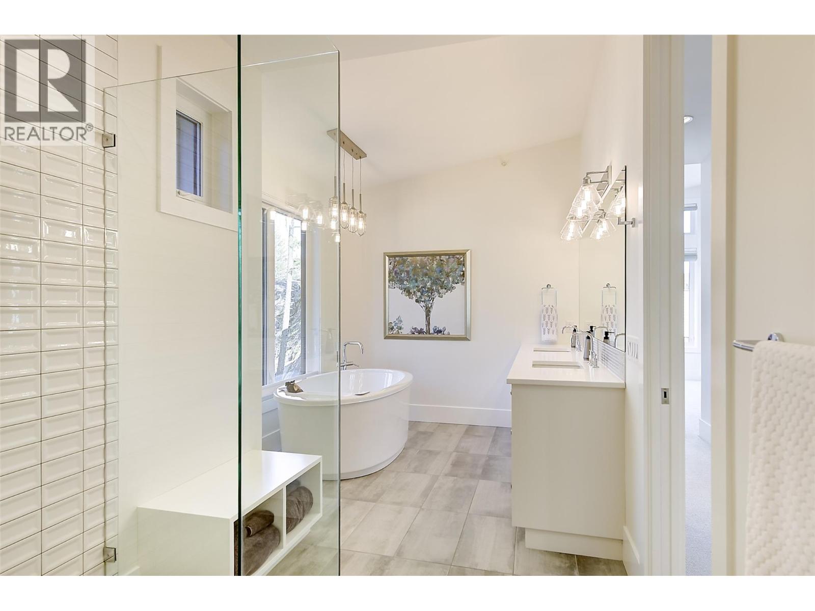 683 Havencrest Court, Vernon, British Columbia  V1H 2L9 - Photo 40 - 10379506