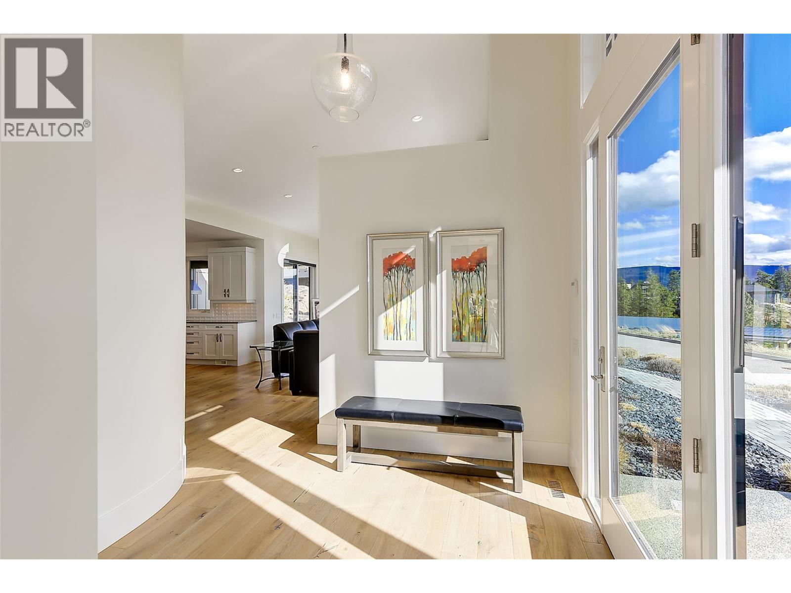 683 Havencrest Court, Vernon, British Columbia  V1H 2L9 - Photo 7 - 10379506