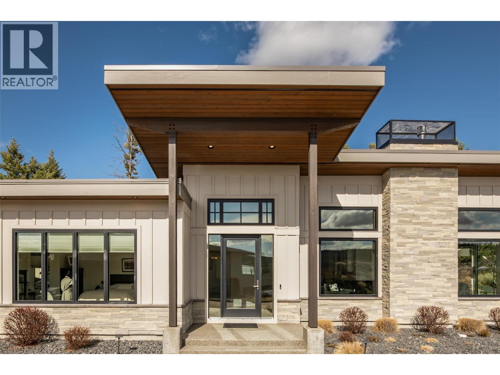 683 Havencrest Court, Vernon, British Columbia  V1H 2L9 - Photo 9 - 10379506
