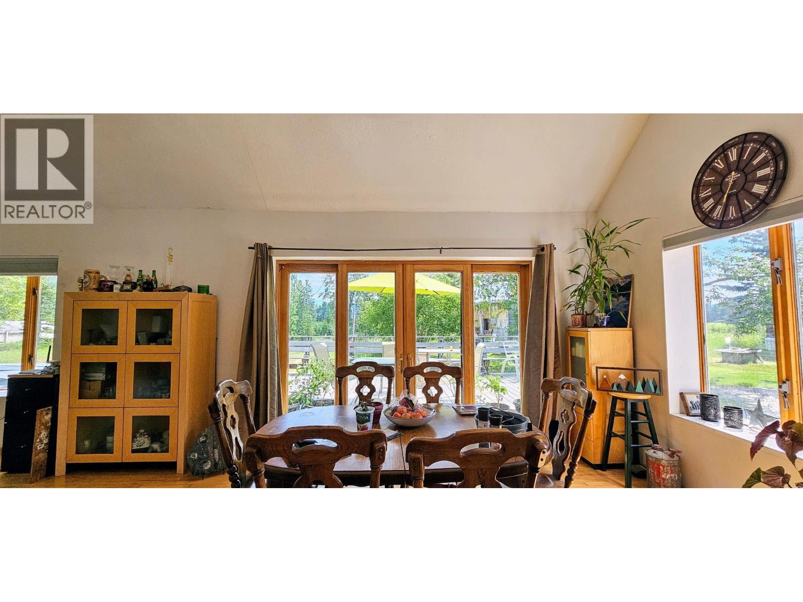 3560 Island Pond Road, Skookumchuck, British Columbia  V0B 2E0 - Photo 13 - 10380430