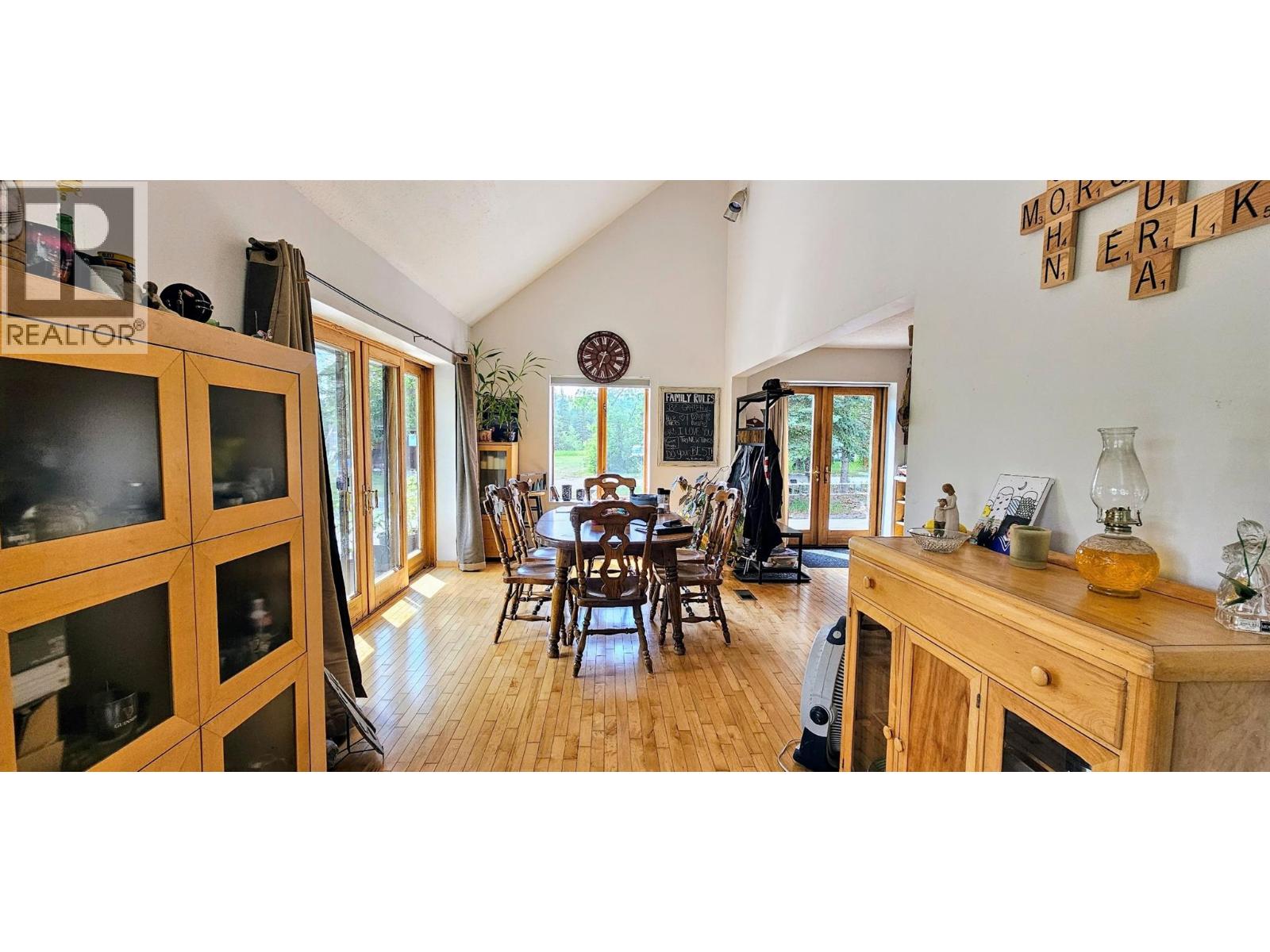 3560 Island Pond Road, Skookumchuck, British Columbia  V0B 2E0 - Photo 19 - 10380430