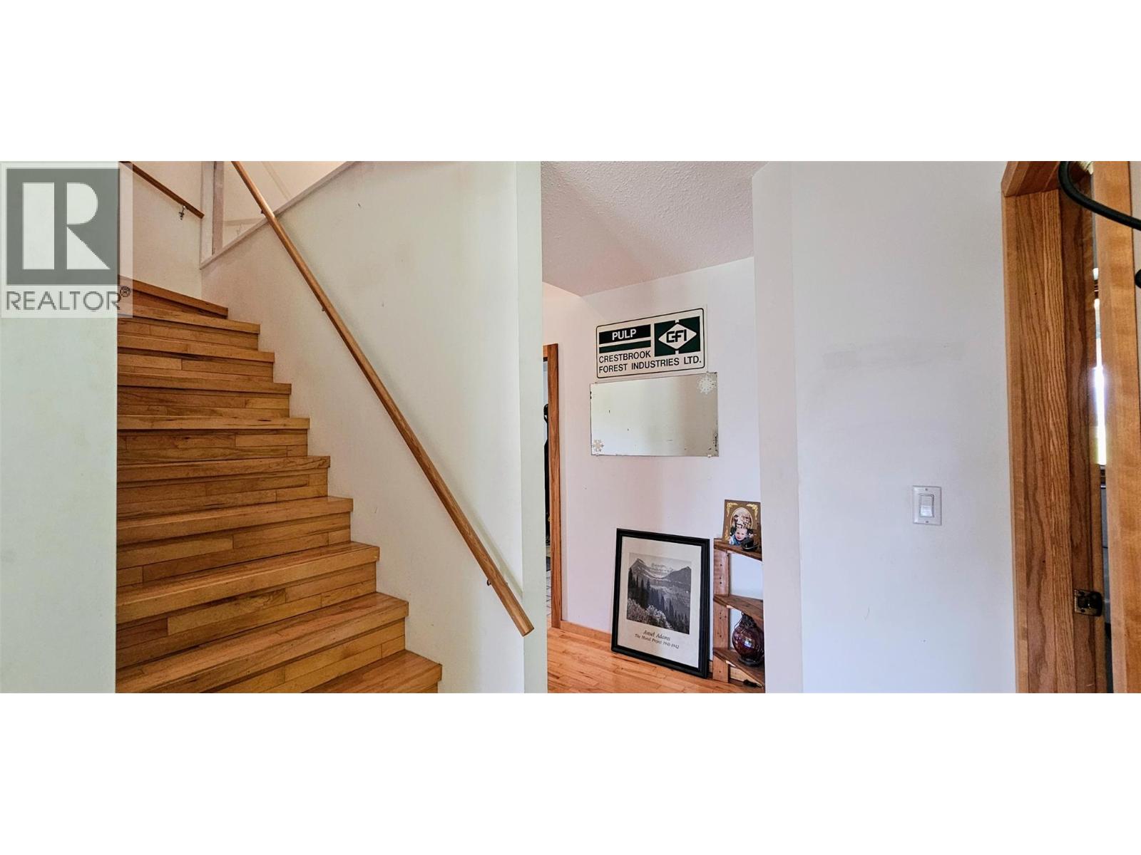 3560 Island Pond Road, Skookumchuck, British Columbia  V0B 2E0 - Photo 22 - 10380430