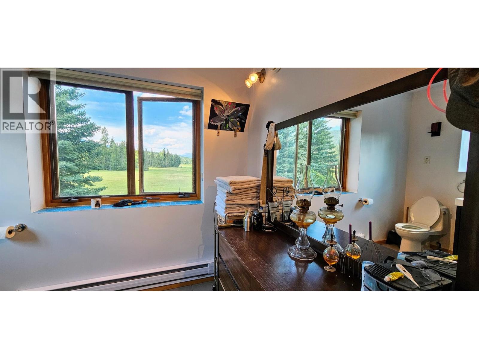 3560 Island Pond Road, Skookumchuck, British Columbia  V0B 2E0 - Photo 25 - 10380430