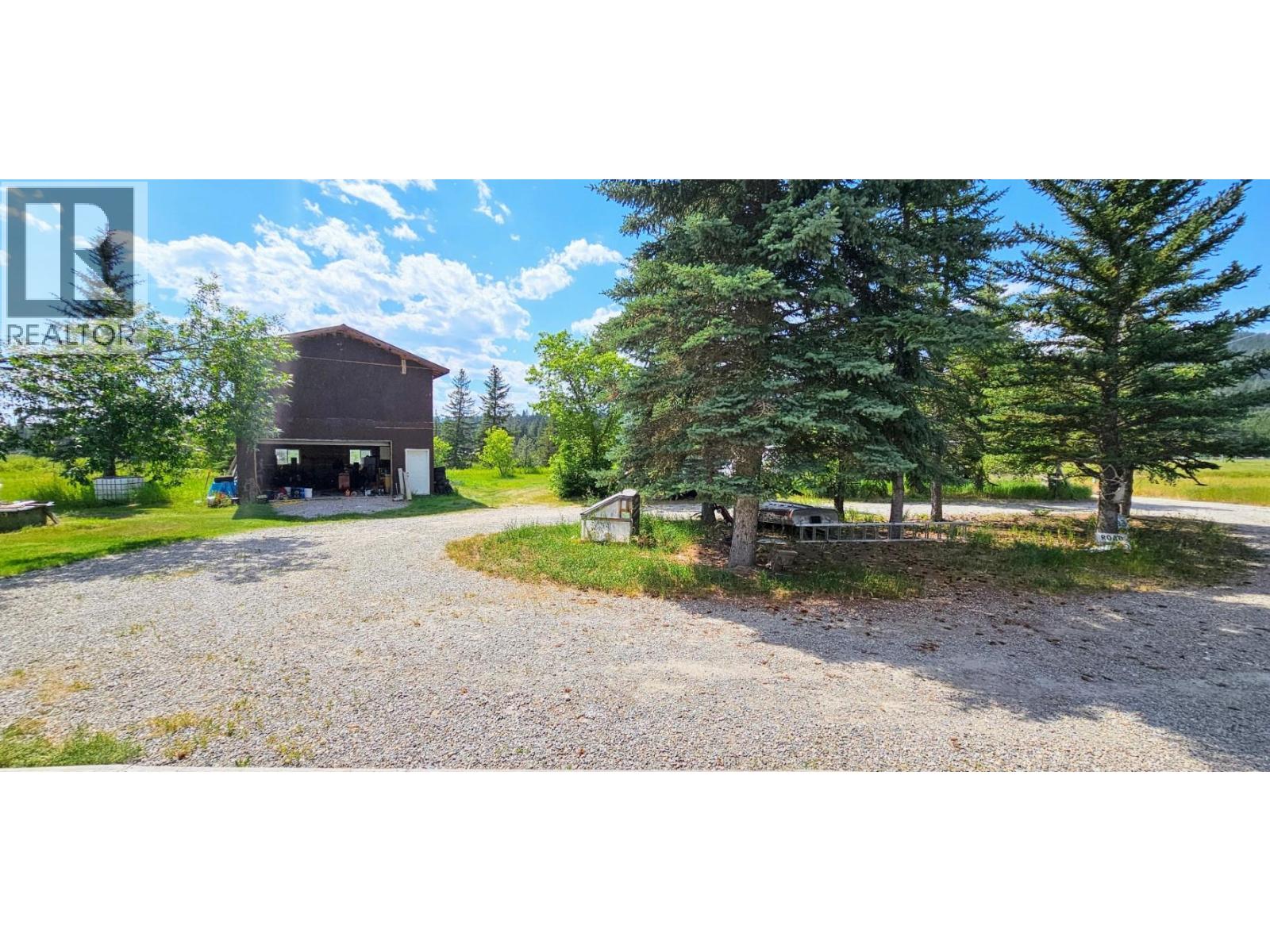3560 Island Pond Road, Skookumchuck, British Columbia  V0B 2E0 - Photo 33 - 10380430