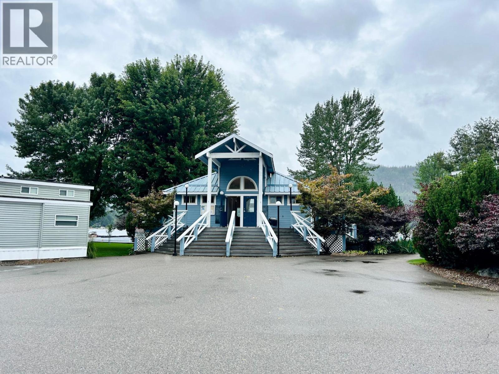 1835 Bakery Frontage Road Unit# 18, Christina Lake, British Columbia  V0H 1E2 - Photo 20 - 10380377