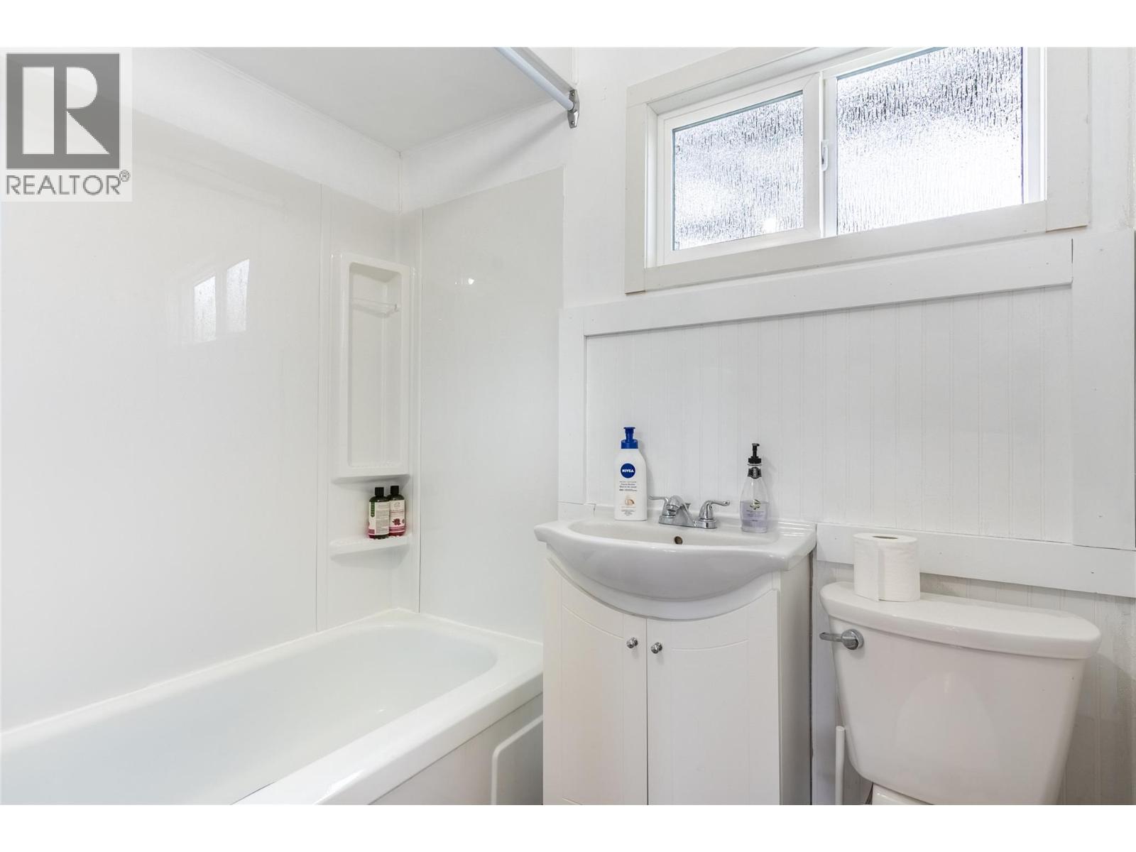 2526 Loon Lake Road, Loon Lake, British Columbia  V0K 1H1 - Photo 14 - 10380264