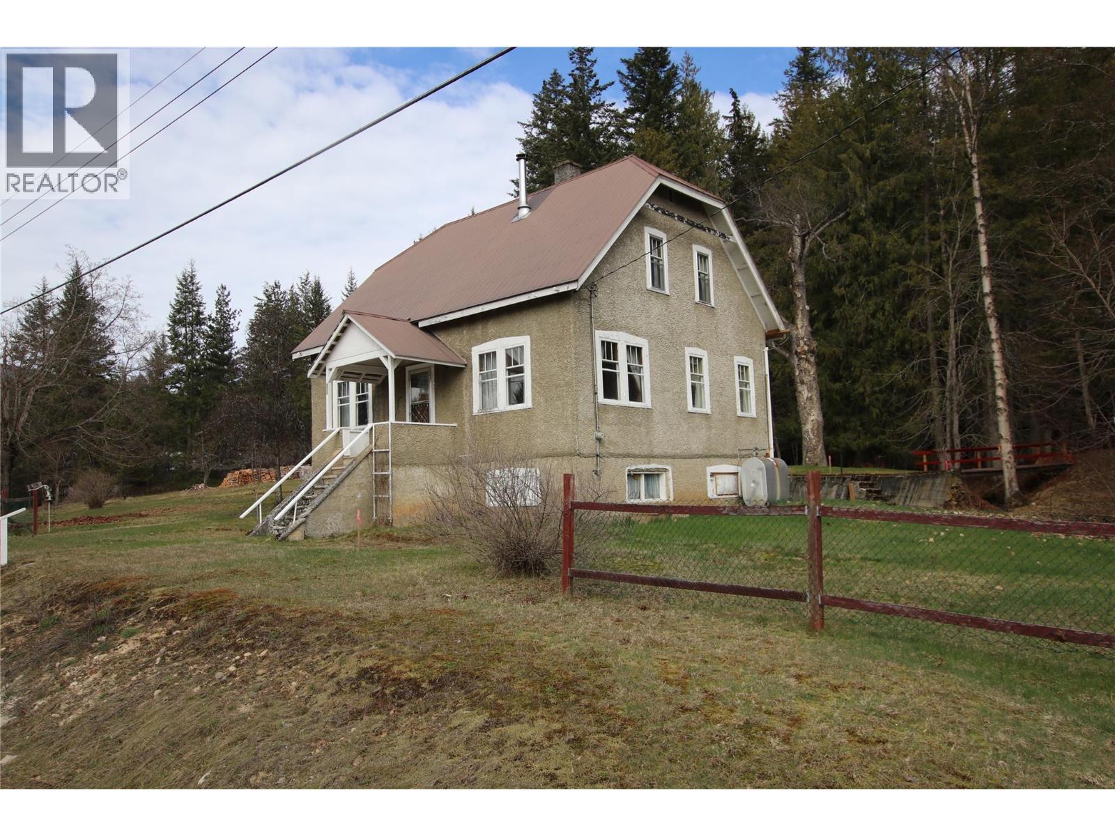 431 Alexander Road, Nakusp, British Columbia  V0G 1R1 - Photo 8 - 10380490