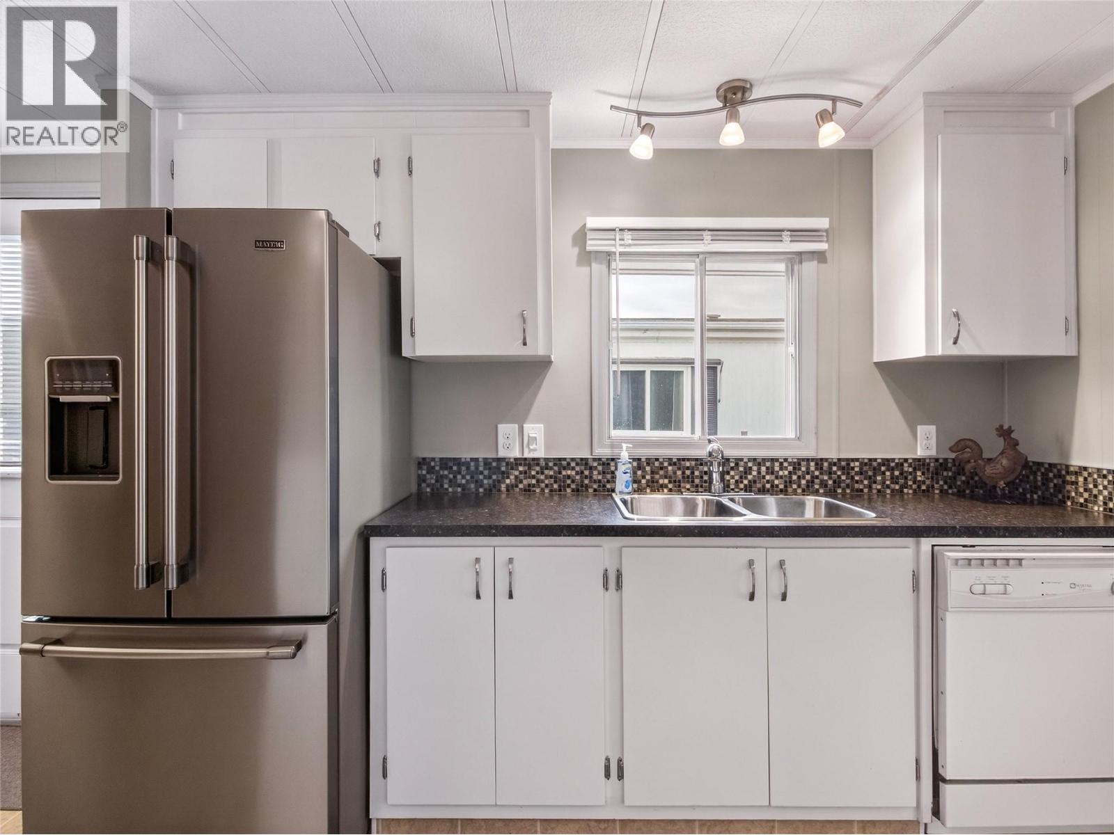 999 Burnaby Avenue Unit# 9, Penticton, British Columbia  V2A 1G7 - Photo 11 - 10374634