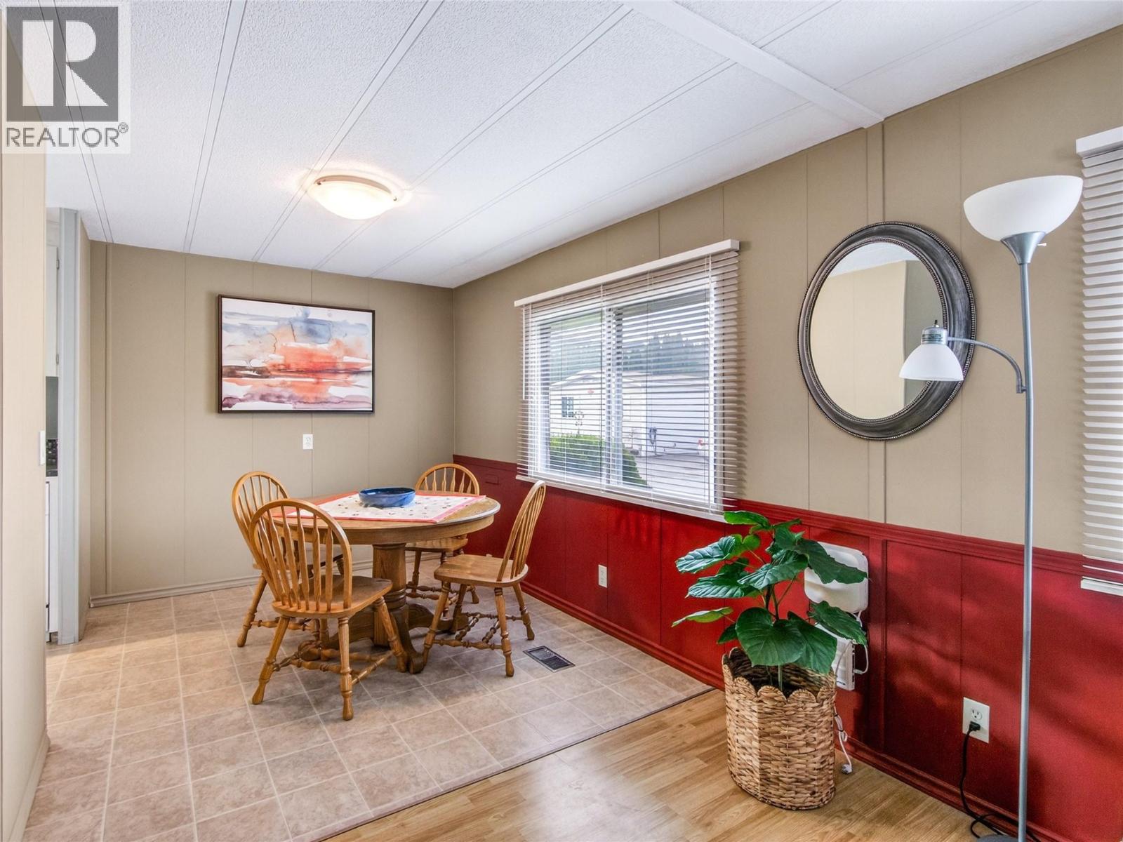 999 Burnaby Avenue Unit# 9, Penticton, British Columbia  V2A 1G7 - Photo 9 - 10374634