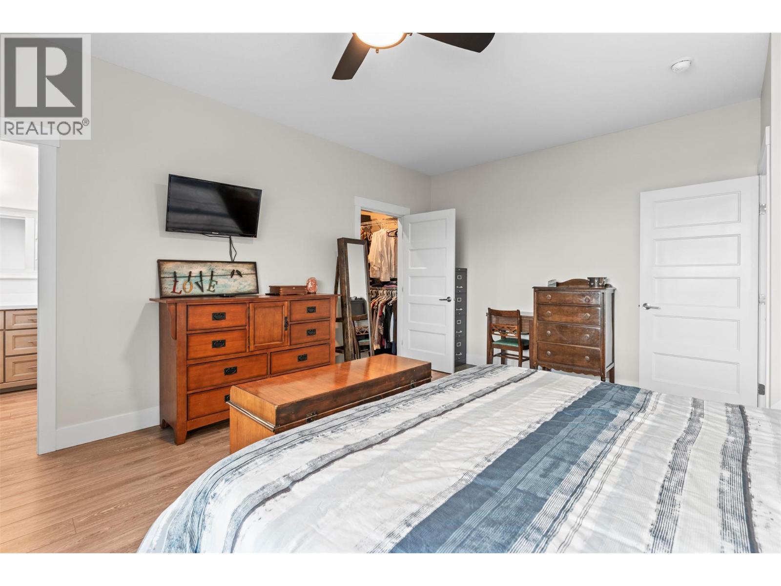 1021 17 Avenue Se, Salmon Arm, British Columbia  V1E 2G2 - Photo 25 - 10380030