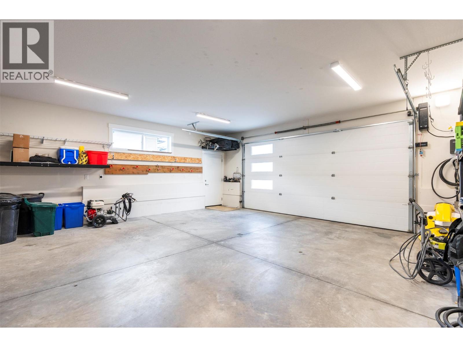 1021 17 Avenue Se, Salmon Arm, British Columbia  V1E 2G2 - Photo 35 - 10380030