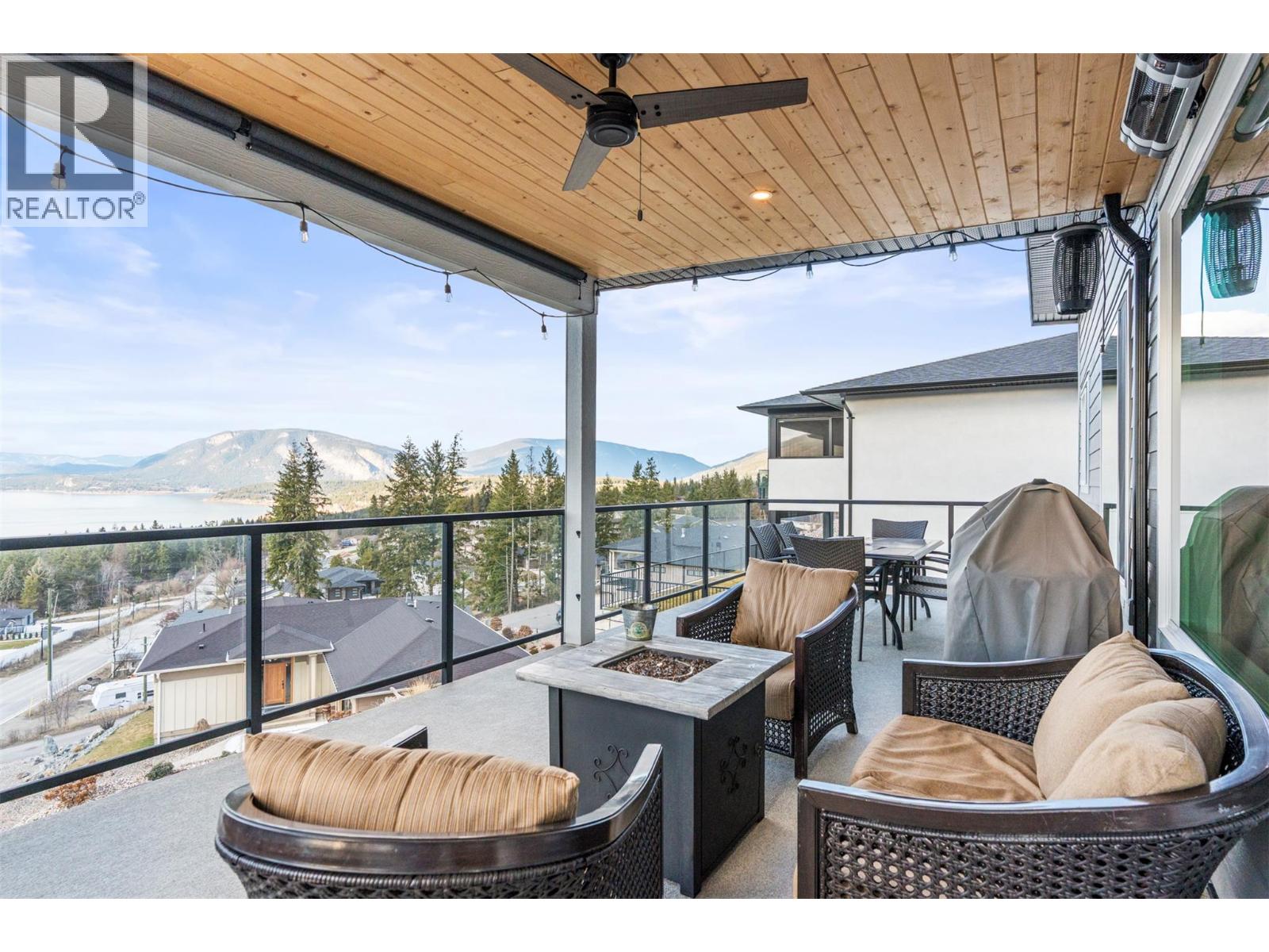 1021 17 Avenue Se, Salmon Arm, British Columbia  V1E 2G2 - Photo 38 - 10380030
