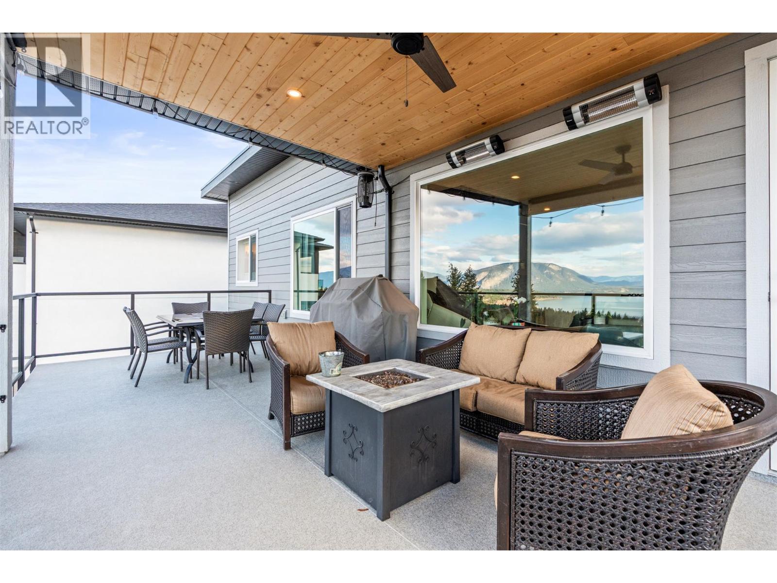 1021 17 Avenue Se, Salmon Arm, British Columbia  V1E 2G2 - Photo 39 - 10380030