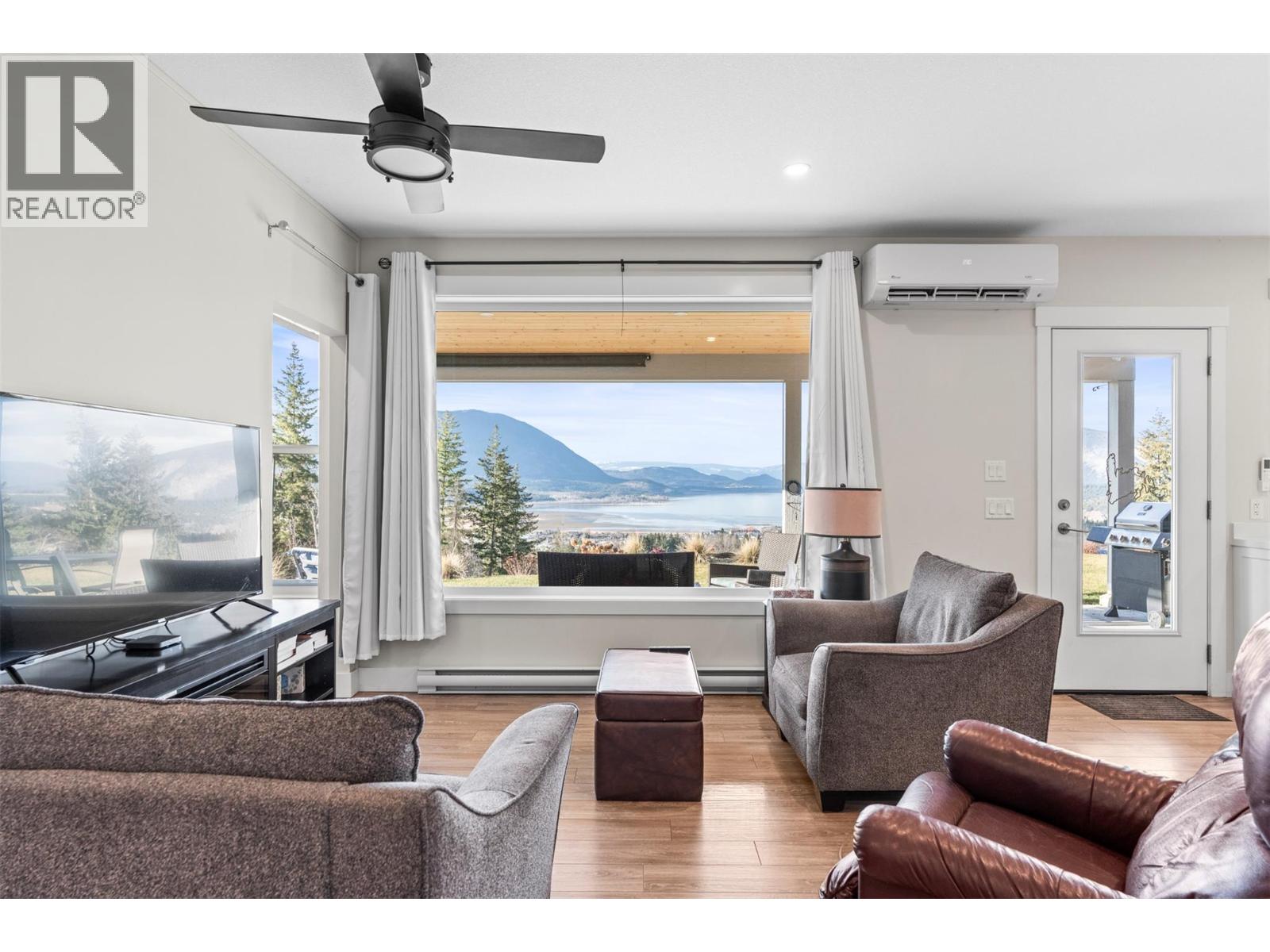 1021 17 Avenue Se, Salmon Arm, British Columbia  V1E 2G2 - Photo 52 - 10380030