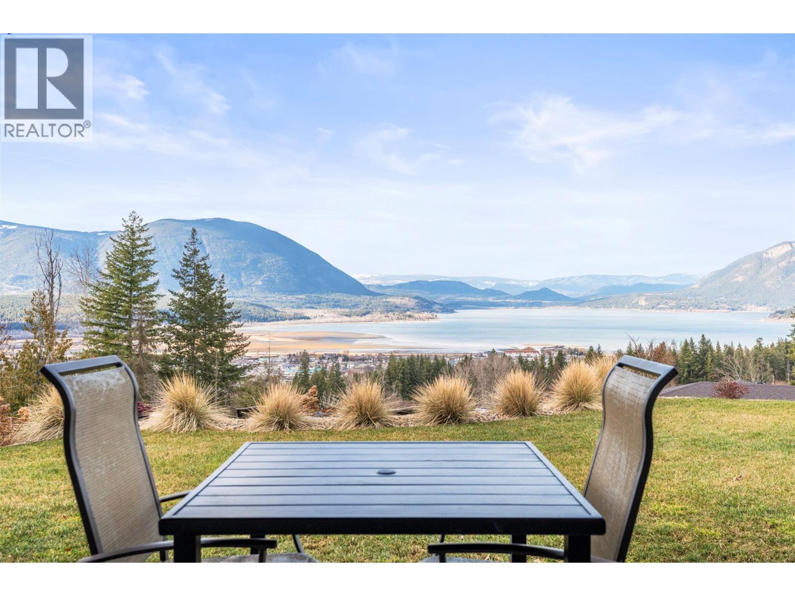 1021 17 Avenue Se, Salmon Arm, British Columbia  V1E 2G2 - Photo 65 - 10380030