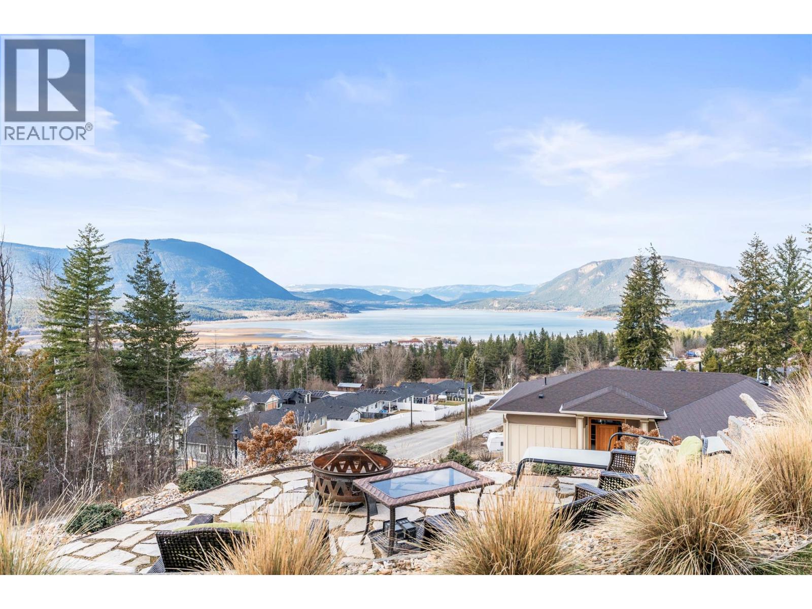 1021 17 Avenue Se, Salmon Arm, British Columbia  V1E 2G2 - Photo 69 - 10380030