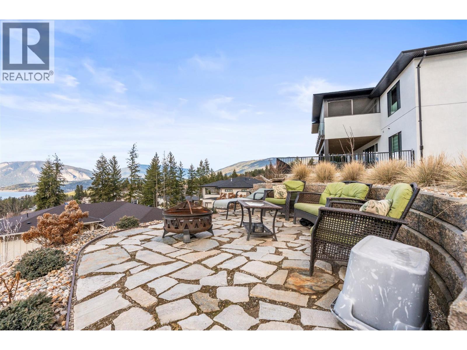 1021 17 Avenue Se, Salmon Arm, British Columbia  V1E 2G2 - Photo 70 - 10380030
