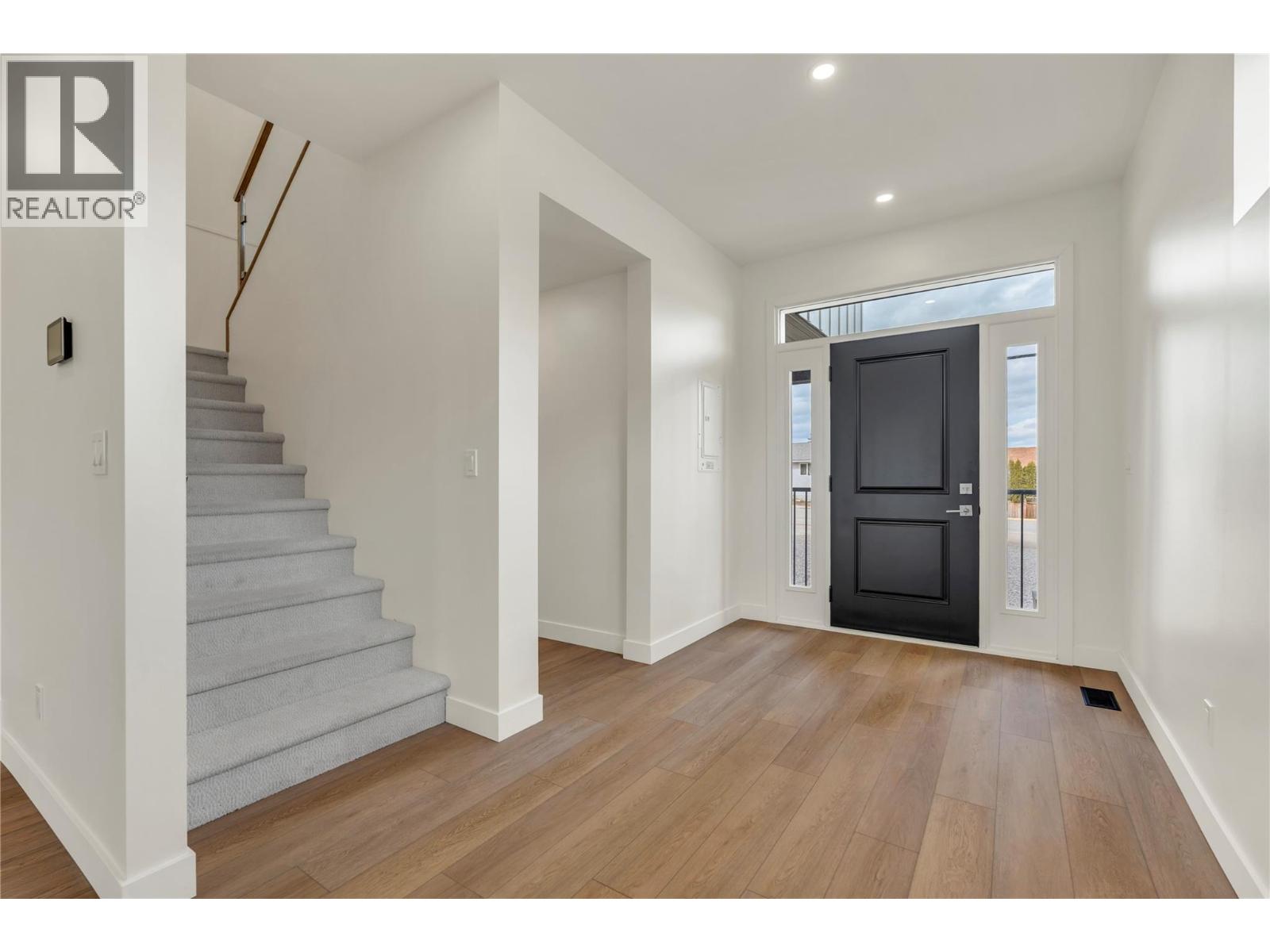 10907 Prairie Valley Road Unit# 101, Summerland, British Columbia  V0H 1Z8 - Photo 3 - 10379475