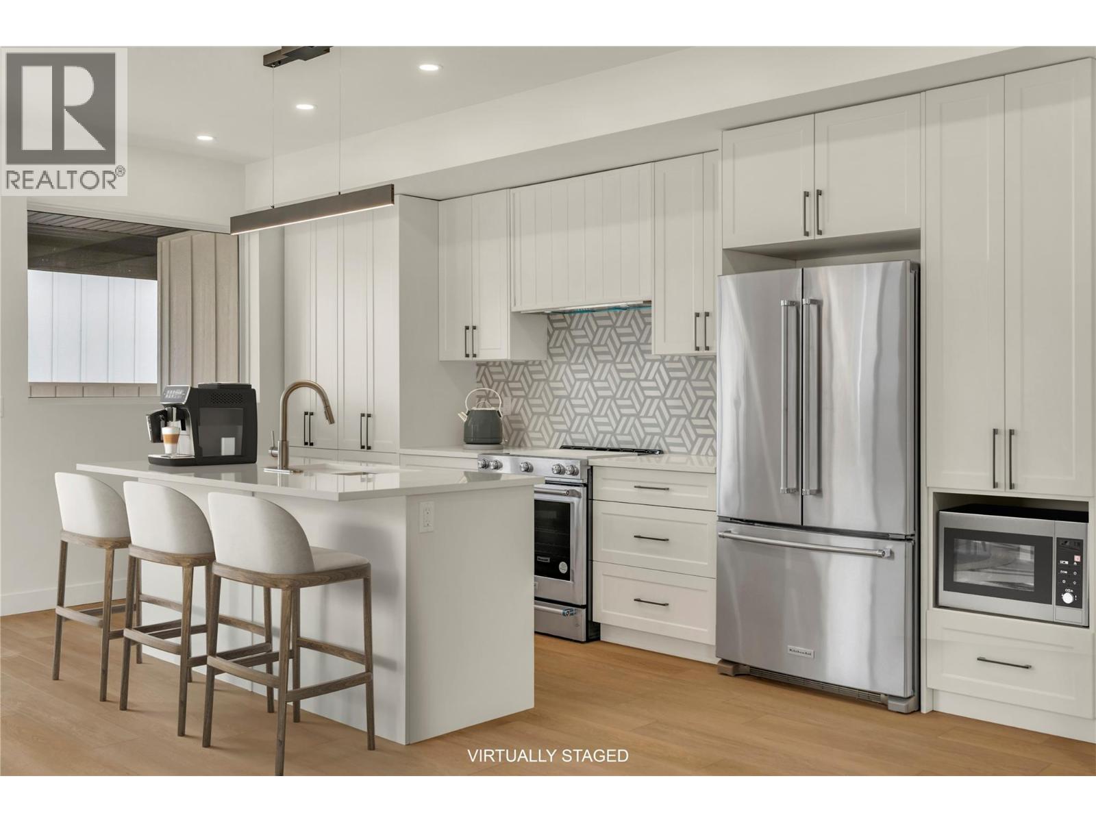 10907 Prairie Valley Road Unit# 101, Summerland, British Columbia  V0H 1Z8 - Photo 4 - 10379475