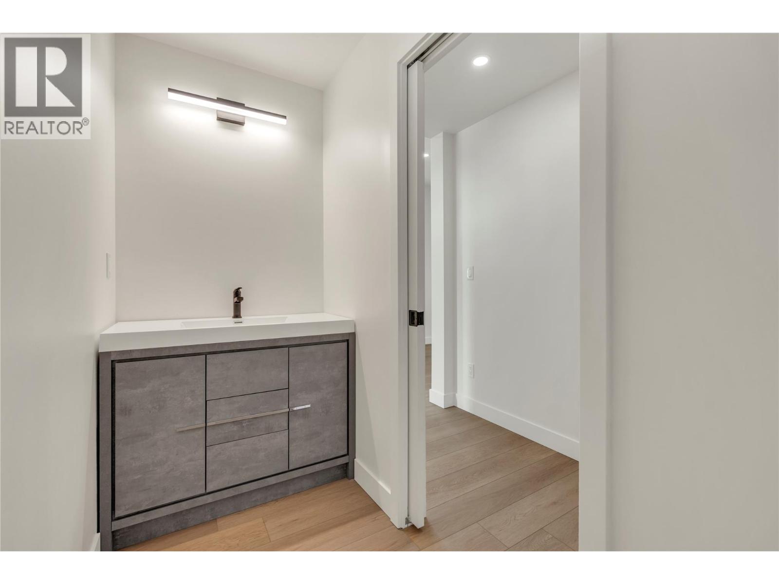 10907 Prairie Valley Road Unit# 101, Summerland, British Columbia  V0H 1Z8 - Photo 8 - 10379475