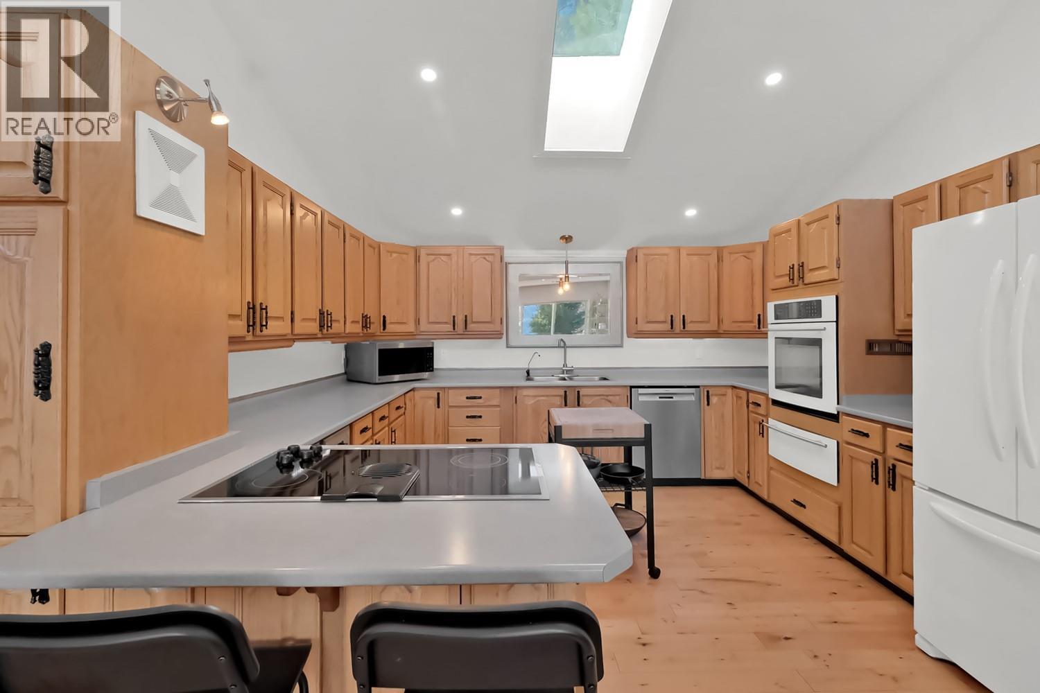 5290 Trepanier Bench Road, Peachland, British Columbia  V0H 1X2 - Photo 10 - 10380487
