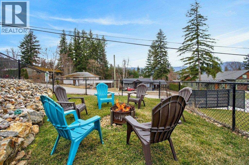 2010 15 Avenue Se, Salmon Arm, British Columbia  V1E 0E7 - Photo 57 - 10380190