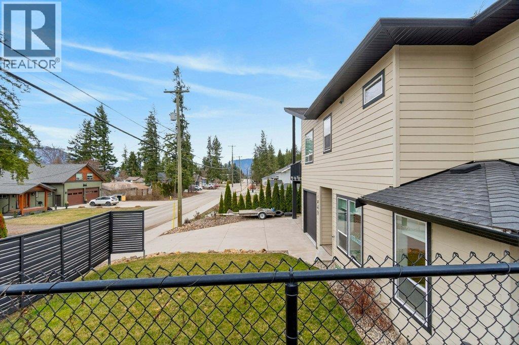 2010 15 Avenue Se, Salmon Arm, British Columbia  V1E 0E7 - Photo 58 - 10380190