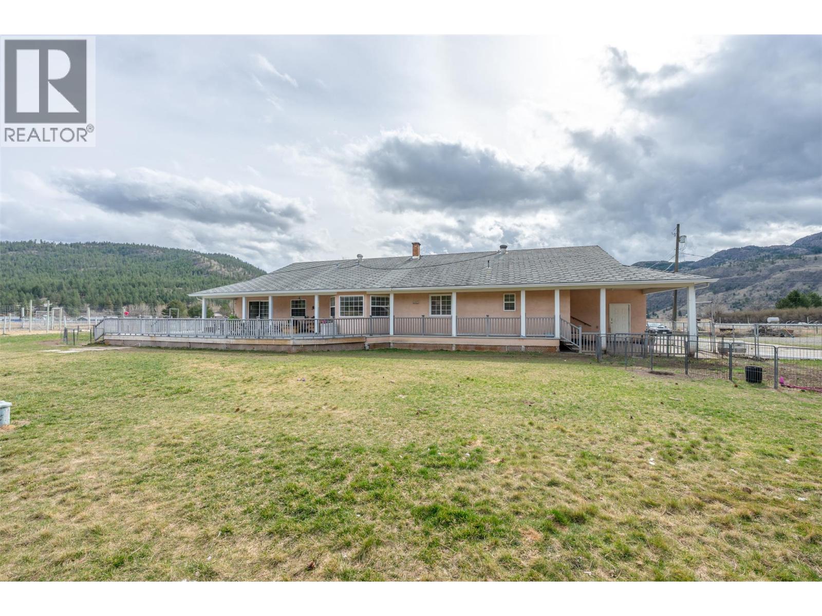 351 Jones Way Road, Oliver, British Columbia  V0H 1T5 - Photo 1 - 10380311
