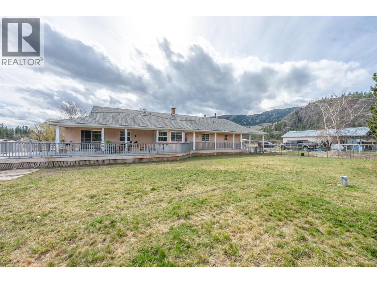 351 Jones Way Road, Oliver, British Columbia  V0H 1T5 - Photo 44 - 10380311