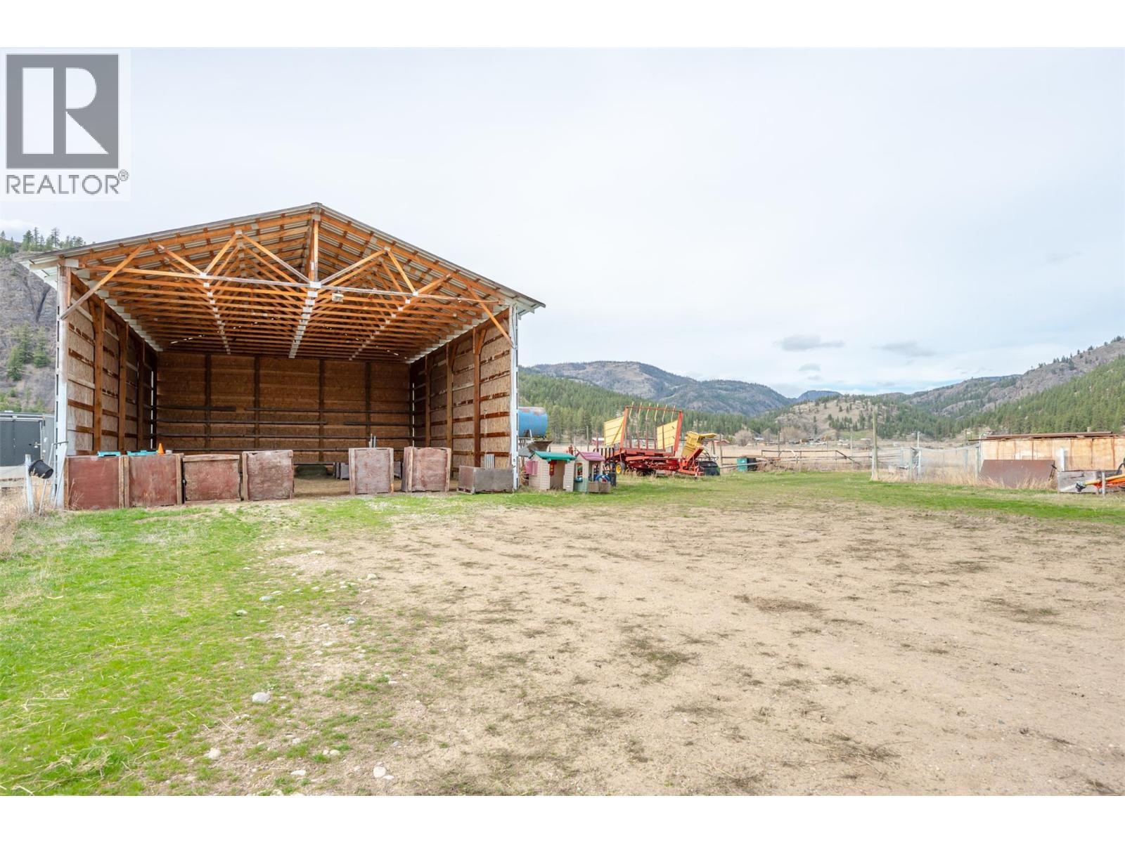 351 Jones Way Road, Oliver, British Columbia  V0H 1T5 - Photo 15 - 10380051