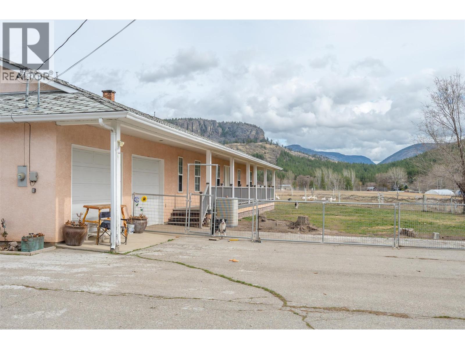 351 Jones Way Road, Oliver, British Columbia  V0H 1T5 - Photo 17 - 10380051