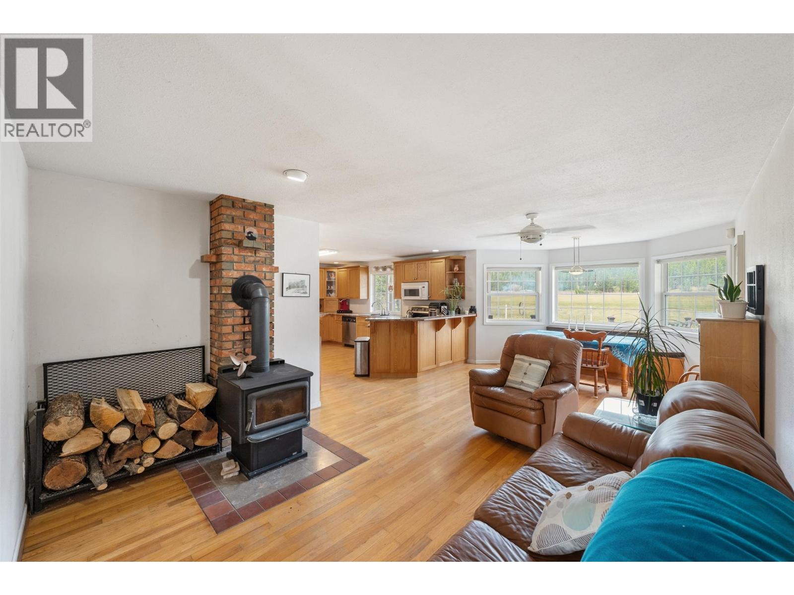 351 Jones Way Road, Oliver, British Columbia  V0H 1T5 - Photo 26 - 10380051