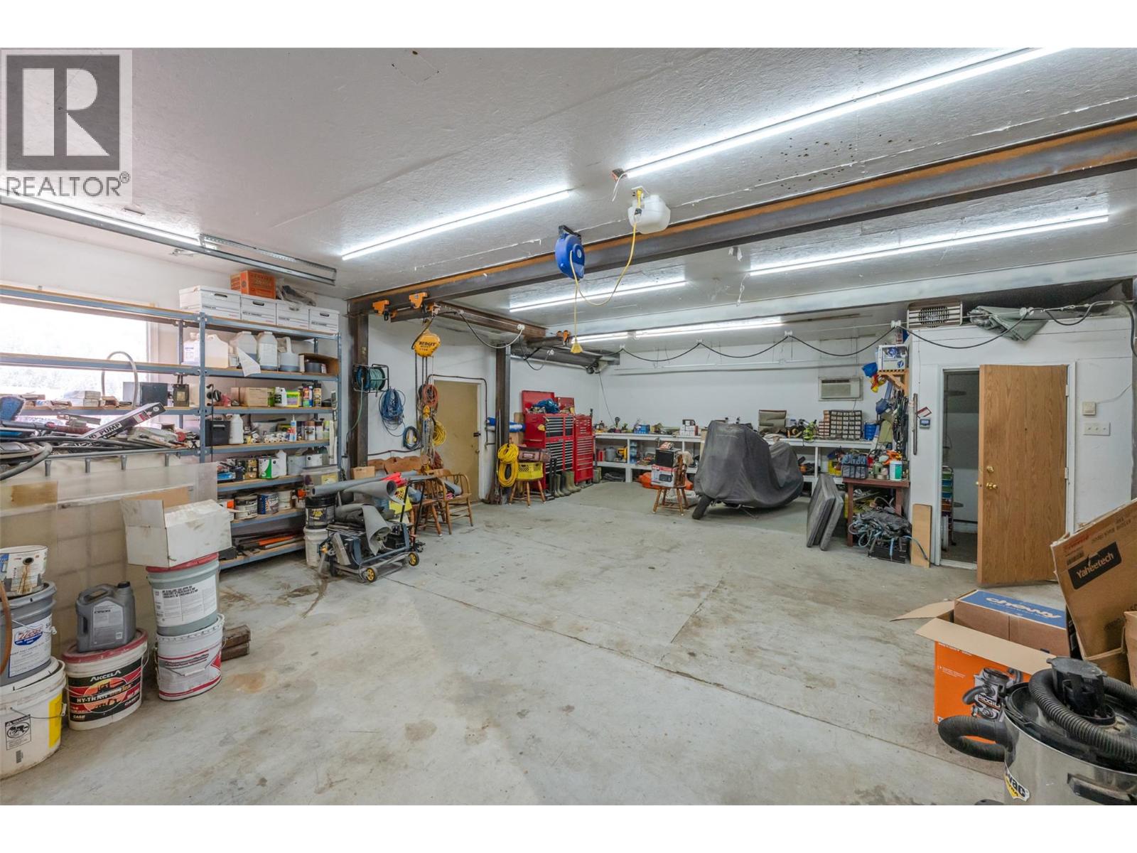 351 Jones Way Road, Oliver, British Columbia  V0H 1T5 - Photo 8 - 10380051