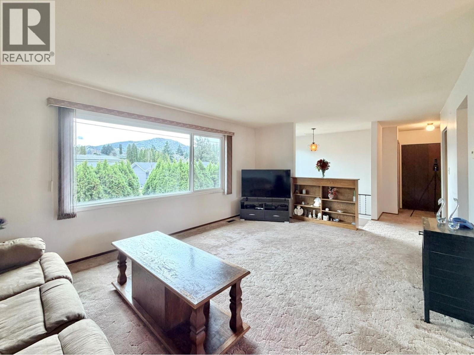 11102 Scott Street, Summerland, British Columbia  V0H 1Z0 - Photo 14 - 10380332