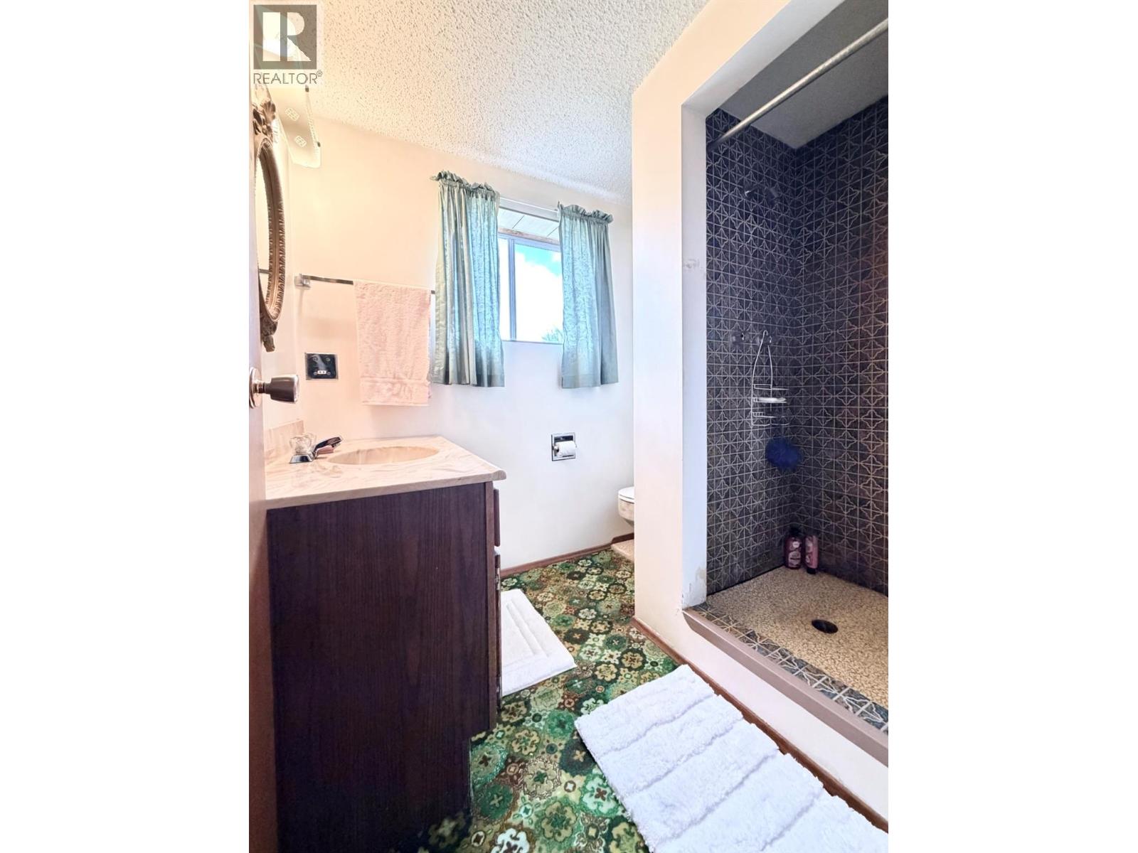 11102 Scott Street, Summerland, British Columbia  V0H 1Z0 - Photo 21 - 10380332