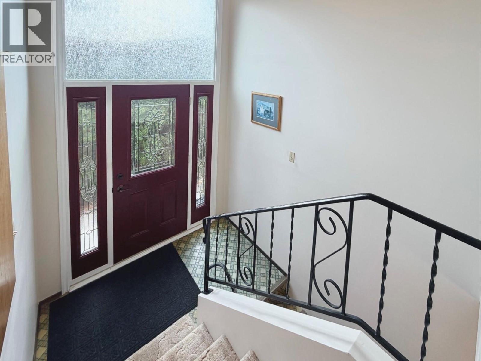 11102 Scott Street, Summerland, British Columbia  V0H 1Z0 - Photo 7 - 10380332