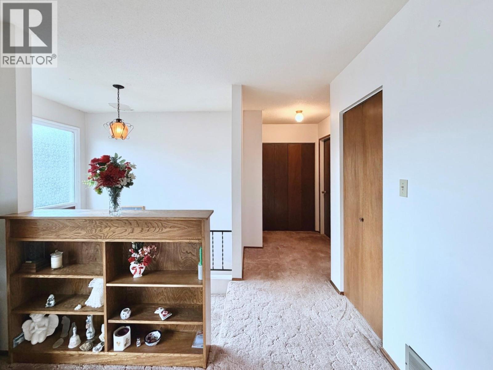 11102 Scott Street, Summerland, British Columbia  V0H 1Z0 - Photo 8 - 10380332