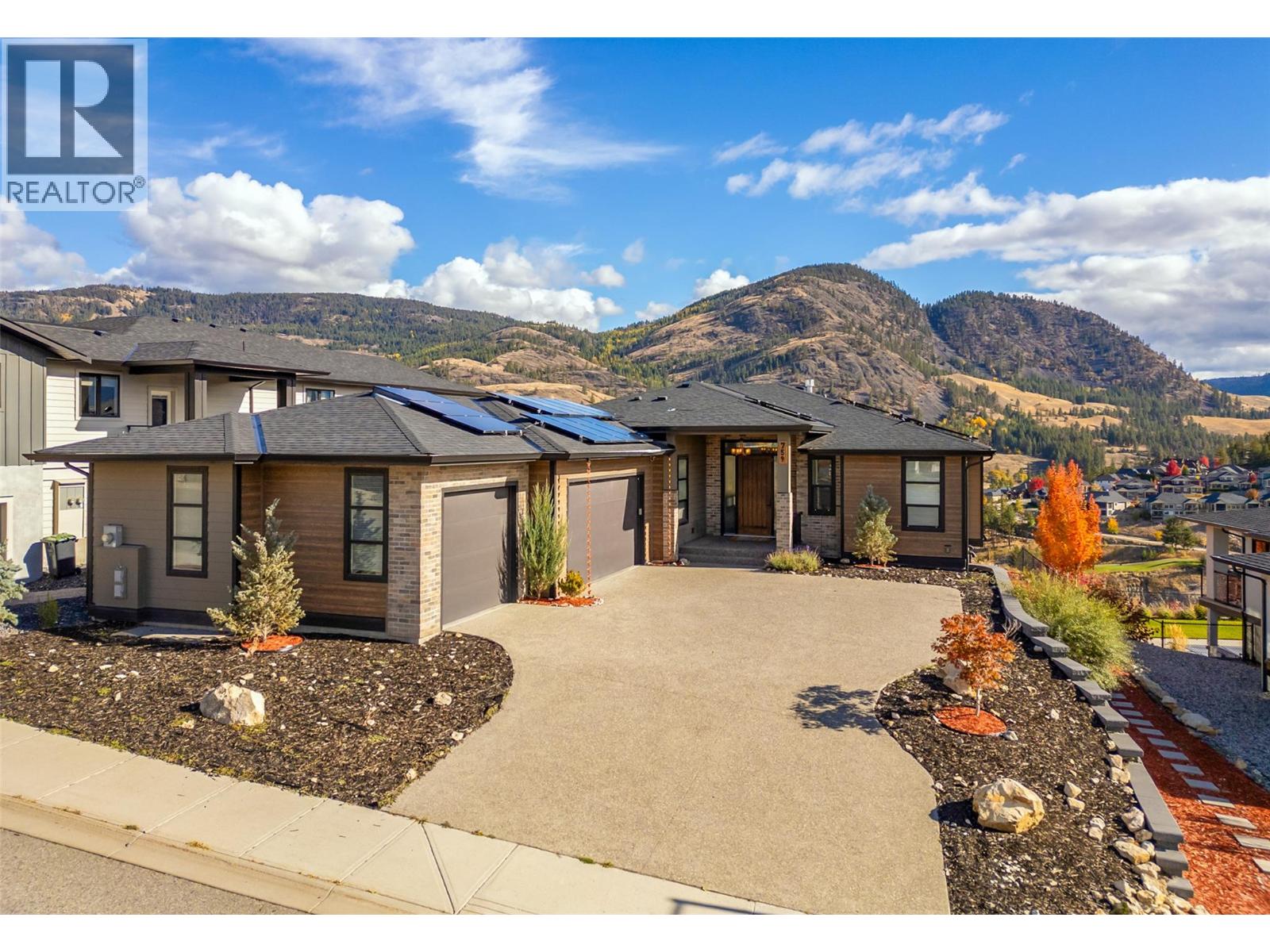 759 Carnoustie Drive, Kelowna, British Columbia  V1P 1V2 - Photo 2 - 10380469