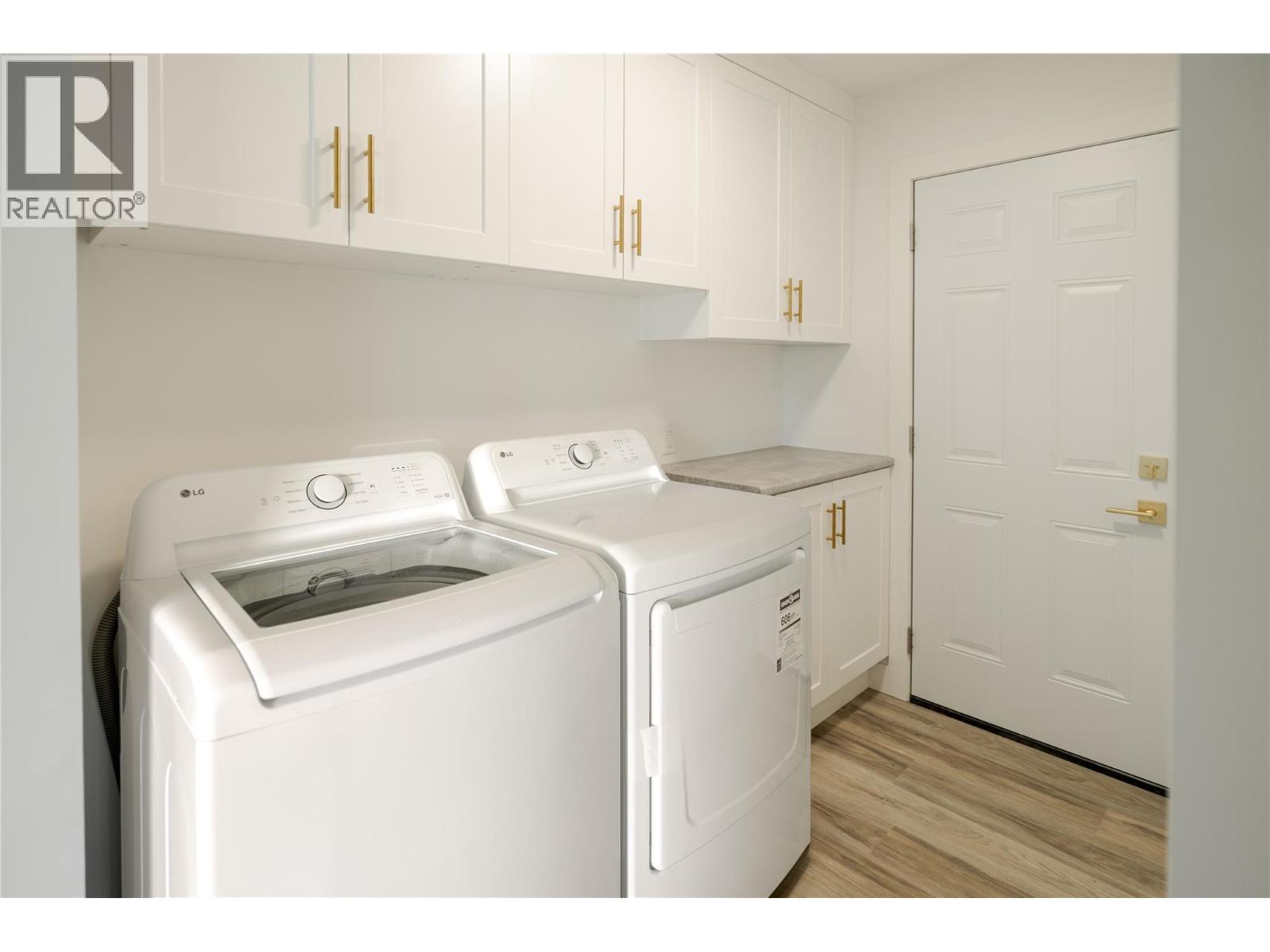 1284 Mcbride Road, Kelowna, British Columbia  V1Y 4A3 - Photo 12 - 10380420