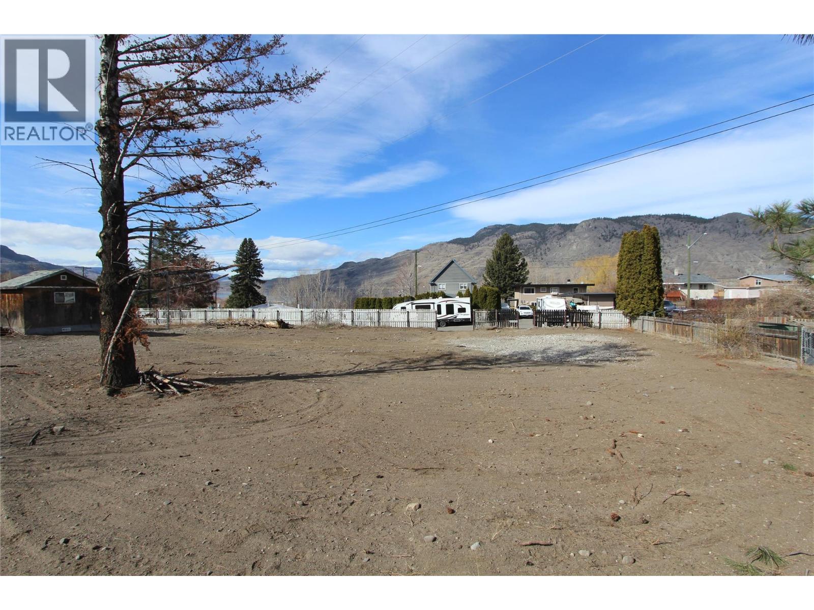 7114 Hillcrest Drive, kamloops, British Columbia