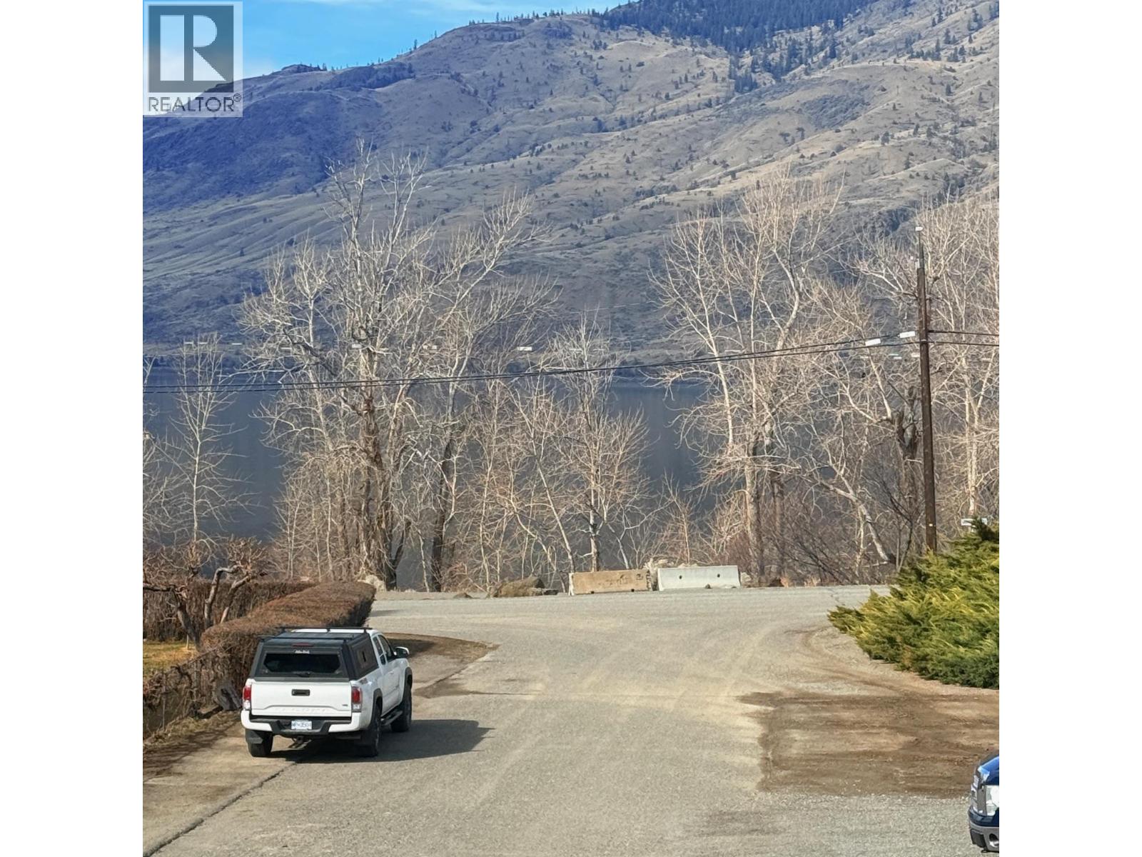 7114 Hillcrest Drive, Kamloops, British Columbia  V0k 2J0 - Photo 3 - 10376391