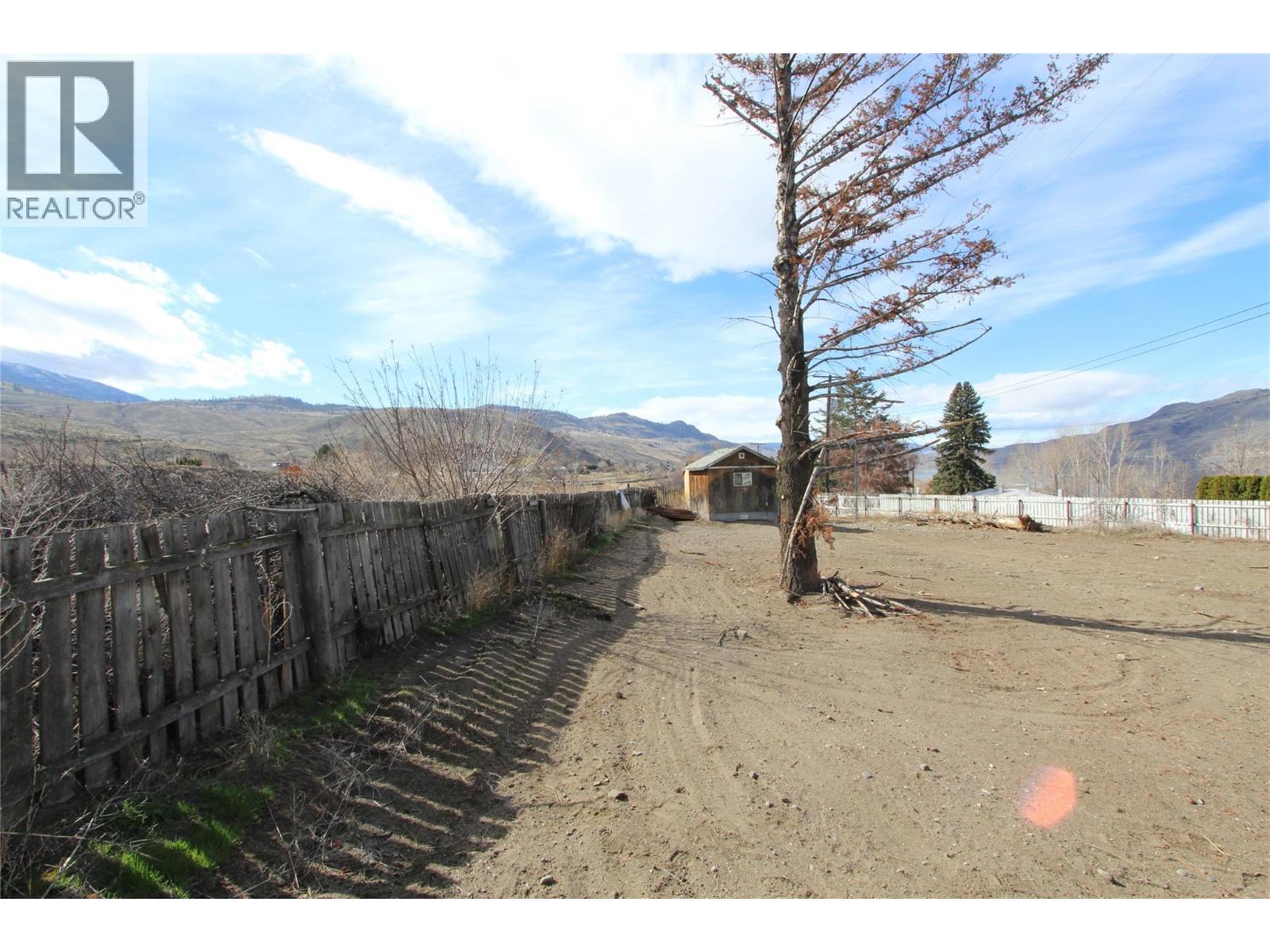 7114 Hillcrest Drive, Kamloops, British Columbia  V0k 2J0 - Photo 5 - 10376391