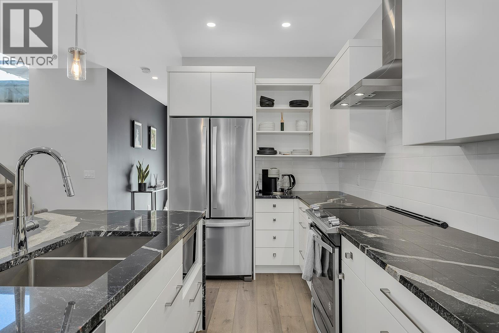 1038 Wilson Avenue, Kelowna, British Columbia  V1Y 6Y3 - Photo 19 - 10380283