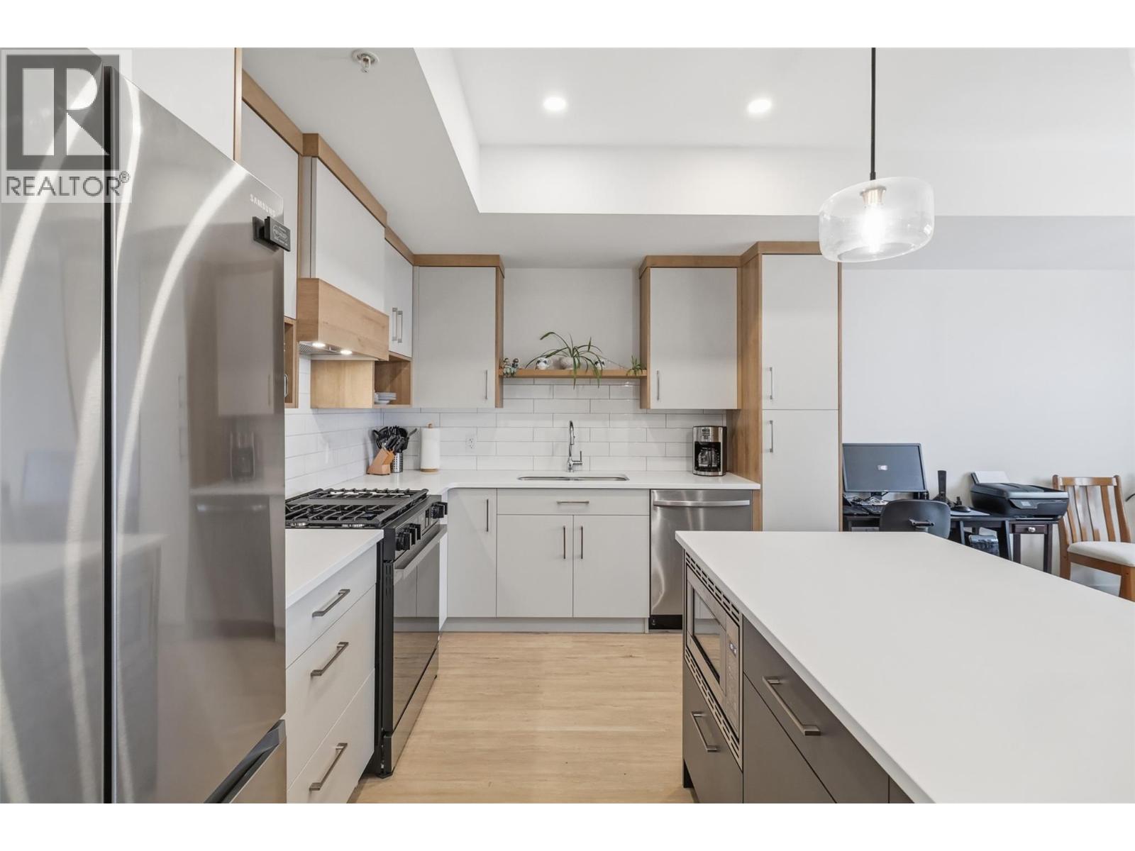 1844 Qu'appelle Boulevard Unit# 307, Kamloops, British Columbia  V2E 0A8 - Photo 8 - 10380533