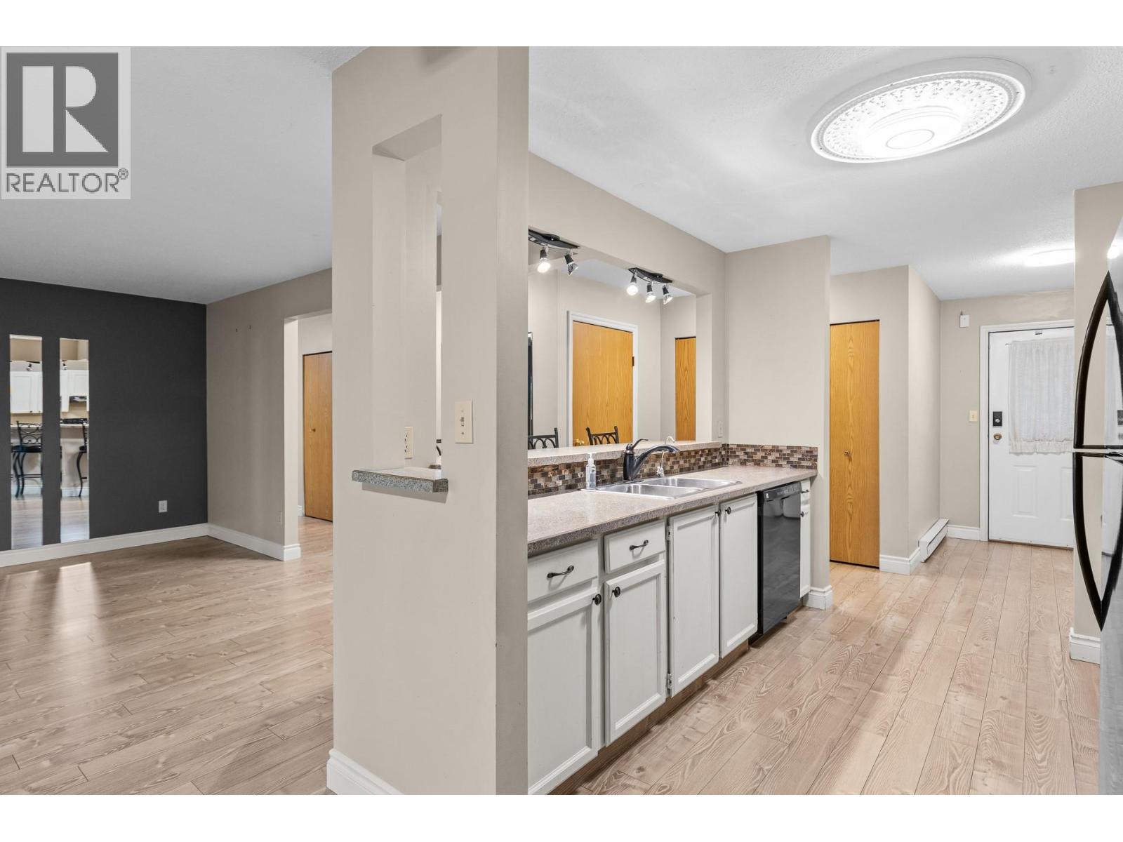 200 Gerstmar Road Unit# 16, Kelowna, British Columbia  V1X 4A7 - Photo 12 - 10380208