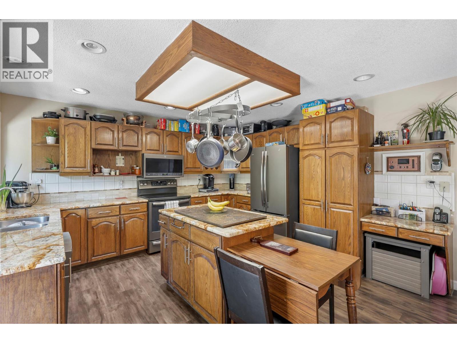 2156 Van Horne Drive, Kamloops, British Columbia  V1S 1L7 - Photo 14 - 10362011