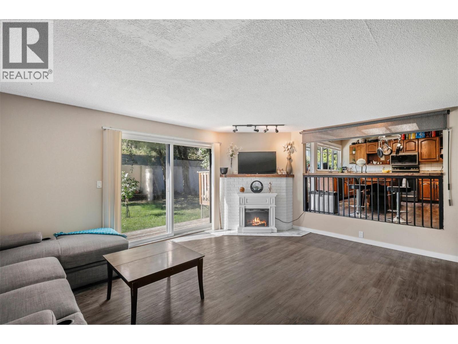 2156 Van Horne Drive, Kamloops, British Columbia  V1S 1L7 - Photo 19 - 10362011