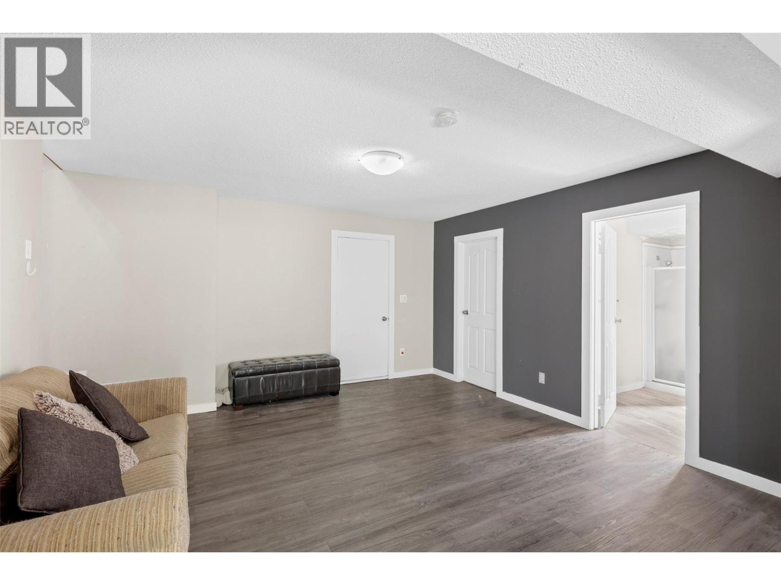 2156 Van Horne Drive, Kamloops, British Columbia  V1S 1L7 - Photo 21 - 10362011