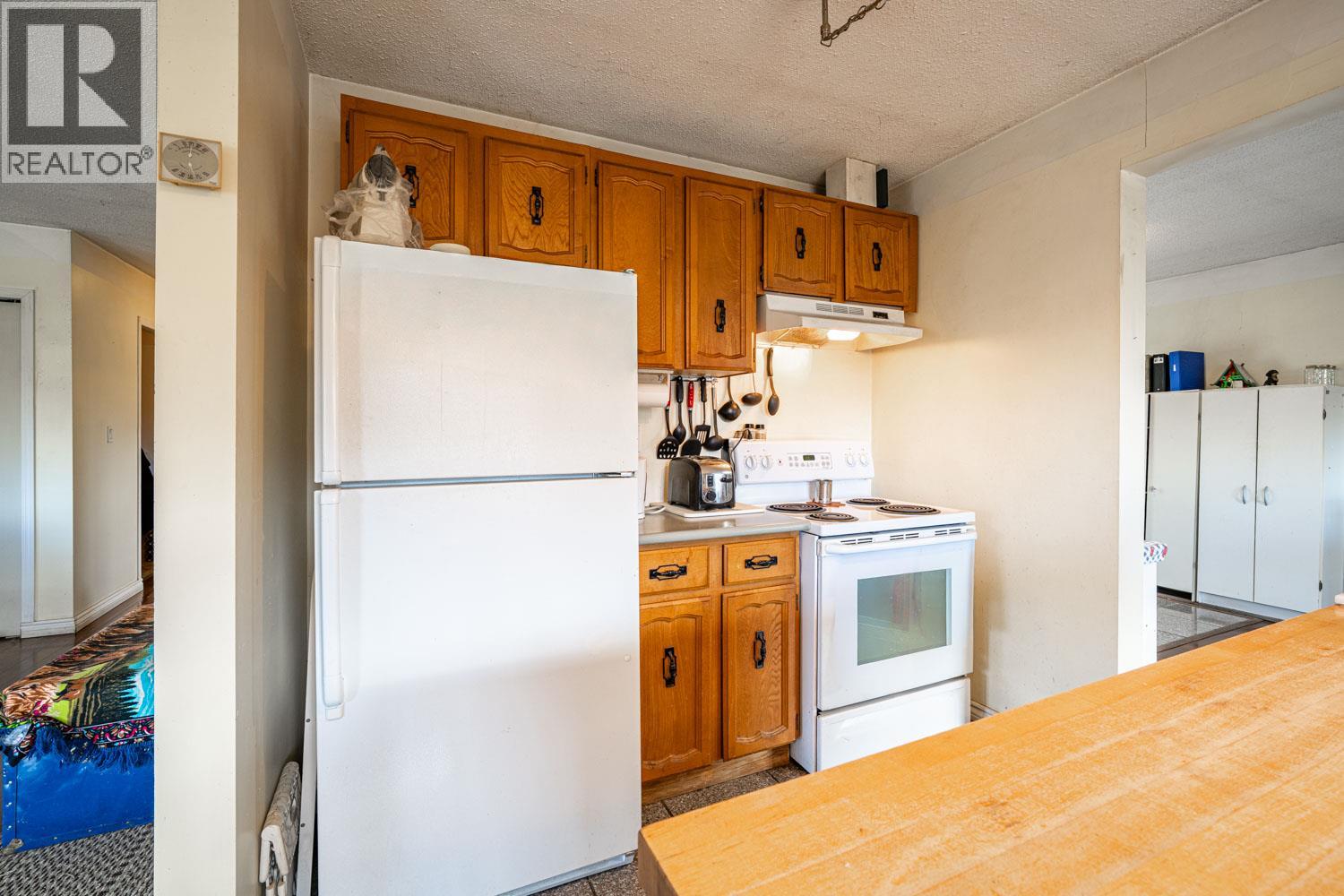 4536 97a Highway, Spallumcheen, British Columbia  V4Y 0S1 - Photo 10 - 10380314