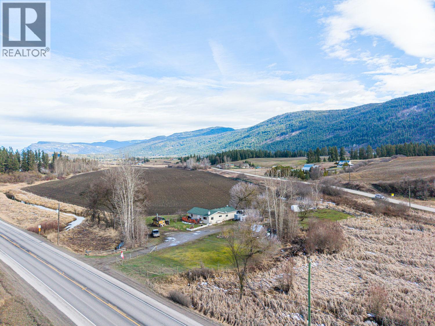 4536 97a Highway, Spallumcheen, British Columbia  V4Y 0S1 - Photo 31 - 10380314